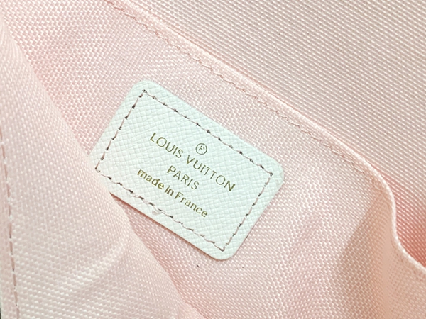 LVコピーウォレット素材ディテール